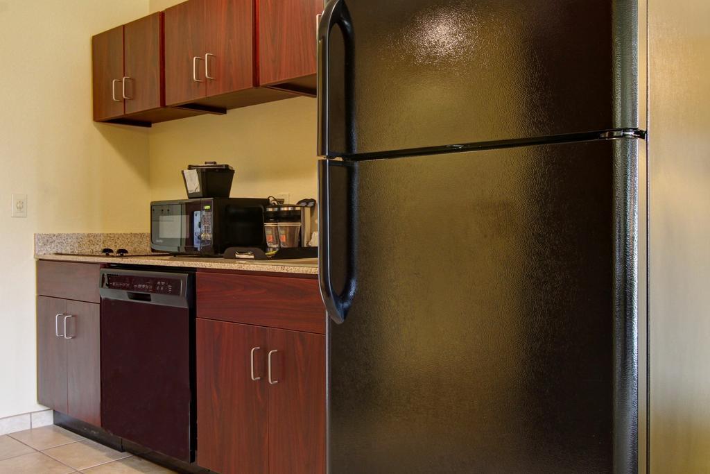 Cobblestone Inn&Suites - Linton Chambre photo